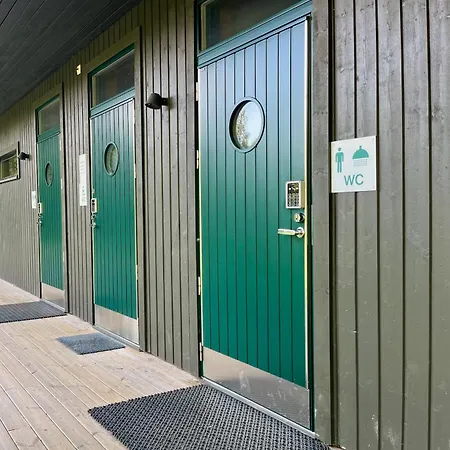 Vuohensaari, Rantatalo 6 *